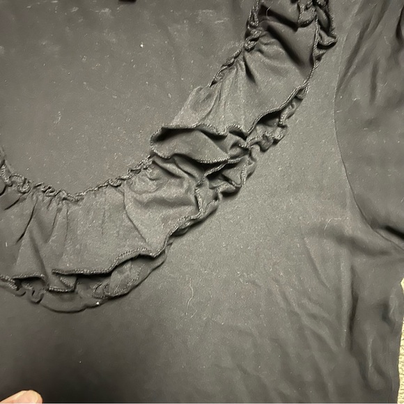 Express ruffle scoop neck top - Picture 3 of 3